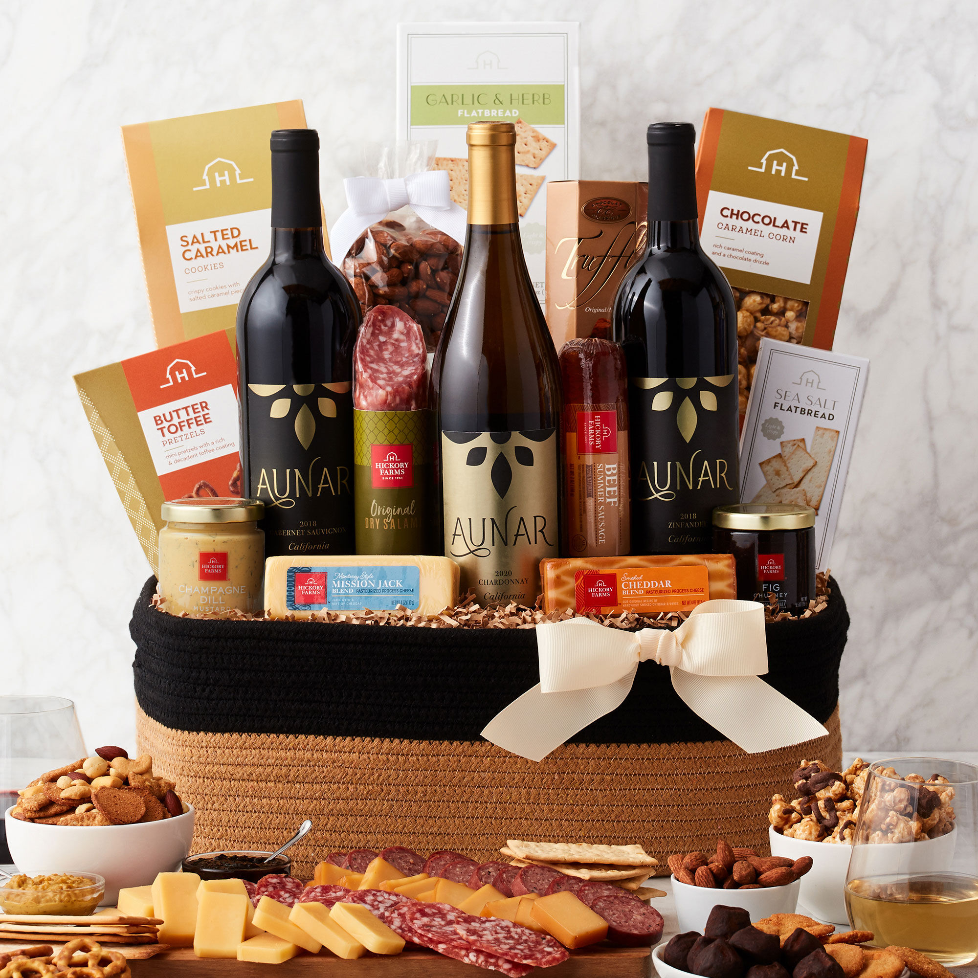 The Royal Treat red & white wine gift basket