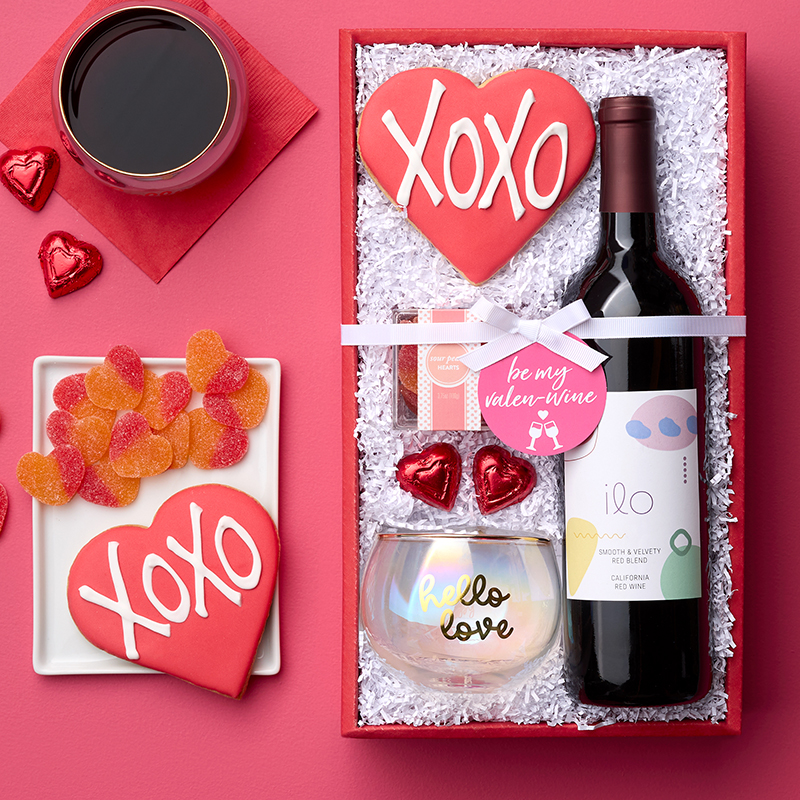 Valentine's Day Gift Guide For Her 2023